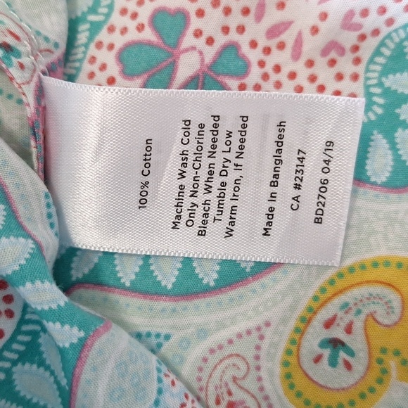 Talbots Moroccan Medallion Split Neck Tunic - Picture 11 of 14